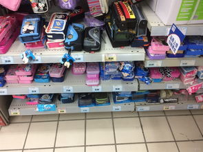 年味里的生活氣息 春節(jié)期間超市日用雜品銷(xiāo)售的火爆與思考